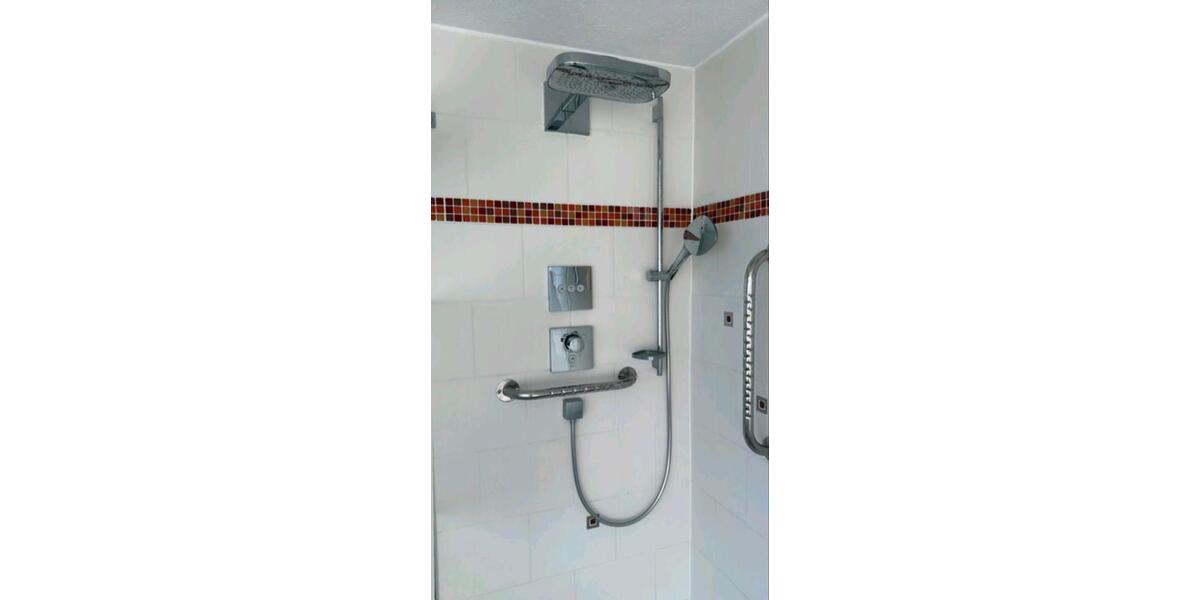 Einfamilienhaus Laage - 4 Zimmer, 140 m&sup2;, 1.600&euro; | Angebot:26213173