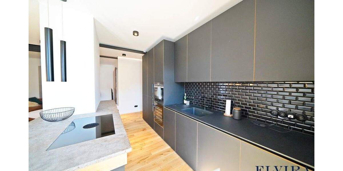 Etagenwohnung München Altstadt-Lehel - 4 Zimmer, 112 m&sup2;, 4.540&euro; | Angebot:25703614