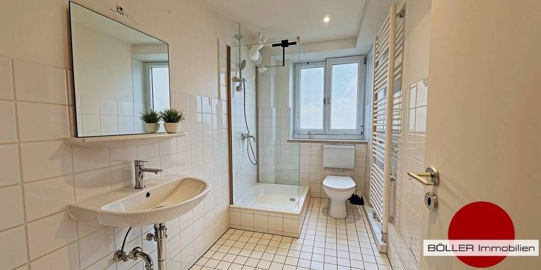 Calming & Inviting! Sonnige 2-Zi. Wohnung mit Balkon in Stadtparknähe! 2 zimmer