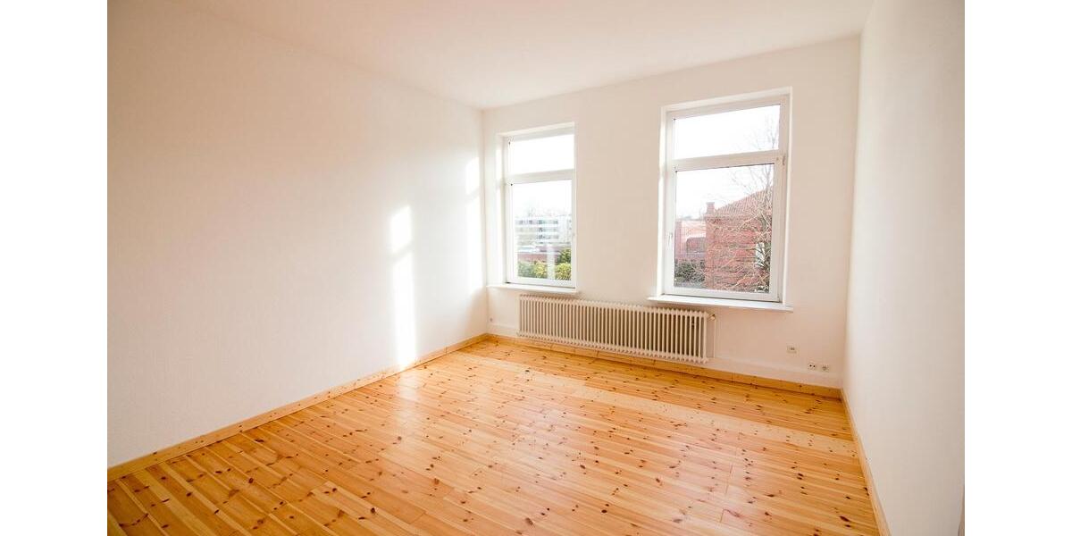 Etagenwohnung Wilhelmshaven - 5 Zimmer, 136 m&sup2;, 950&euro; | Angebot:26455812