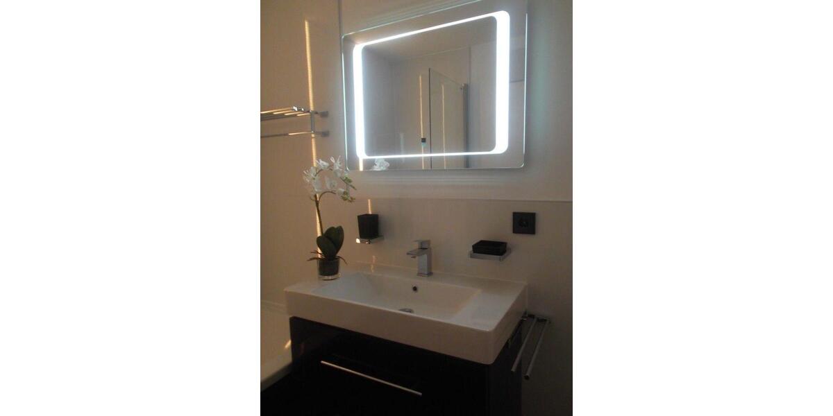 Helle 1,5 Zimmer-Wohnung mit großer Terrasse in Gerlingen 1 zimmer