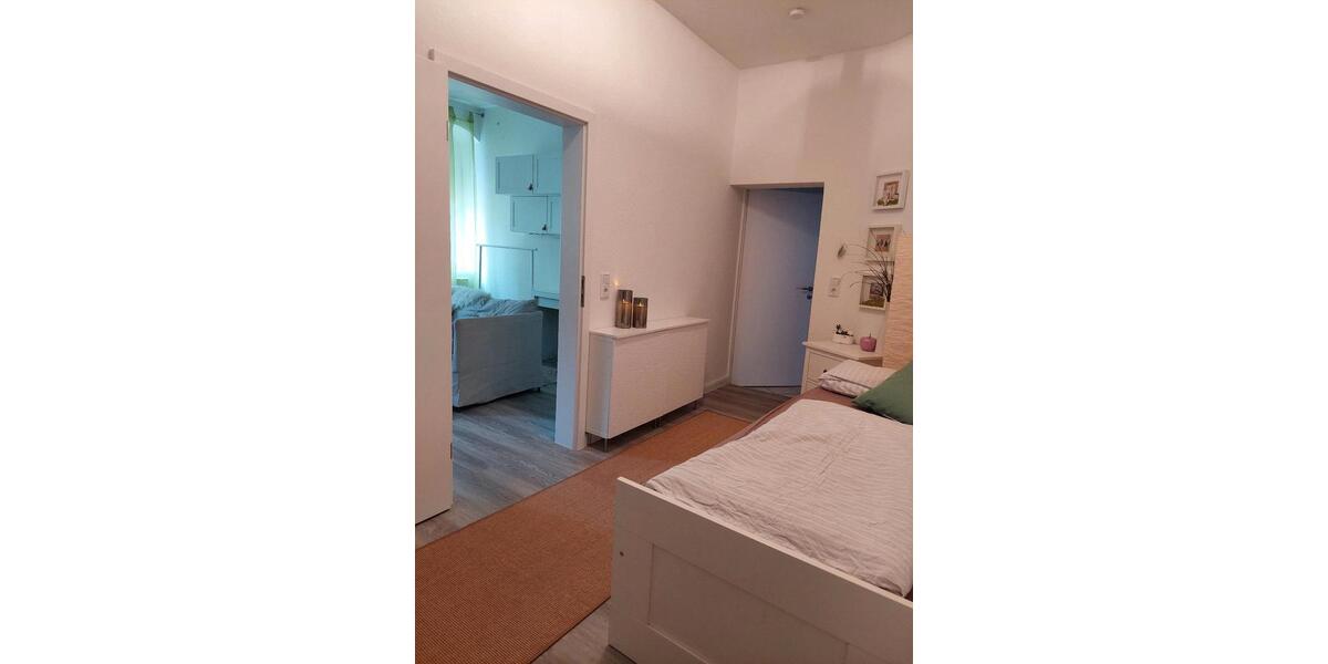 Erdgeschoßwohnung Roßwein - 1 Zimmer, 38 m&sup2;, 300&euro; | Angebot:24994628