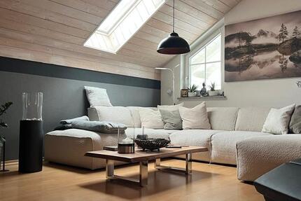 Traumhaft gemütl. Dachgeschoßwohnung 70 qm ab 01.03. zu vermieten 3 zimmer