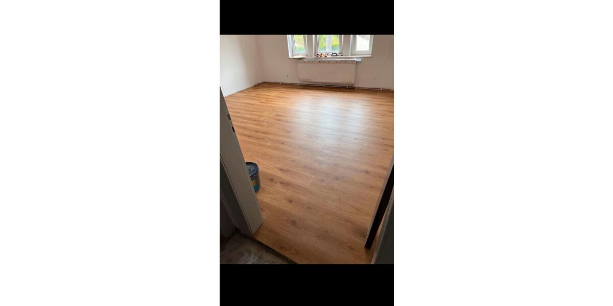 Erdgeschoßwohnung Waltershausen - 5 Zimmer, 113 m&sup2;, 950&euro; | Angebot:26038202