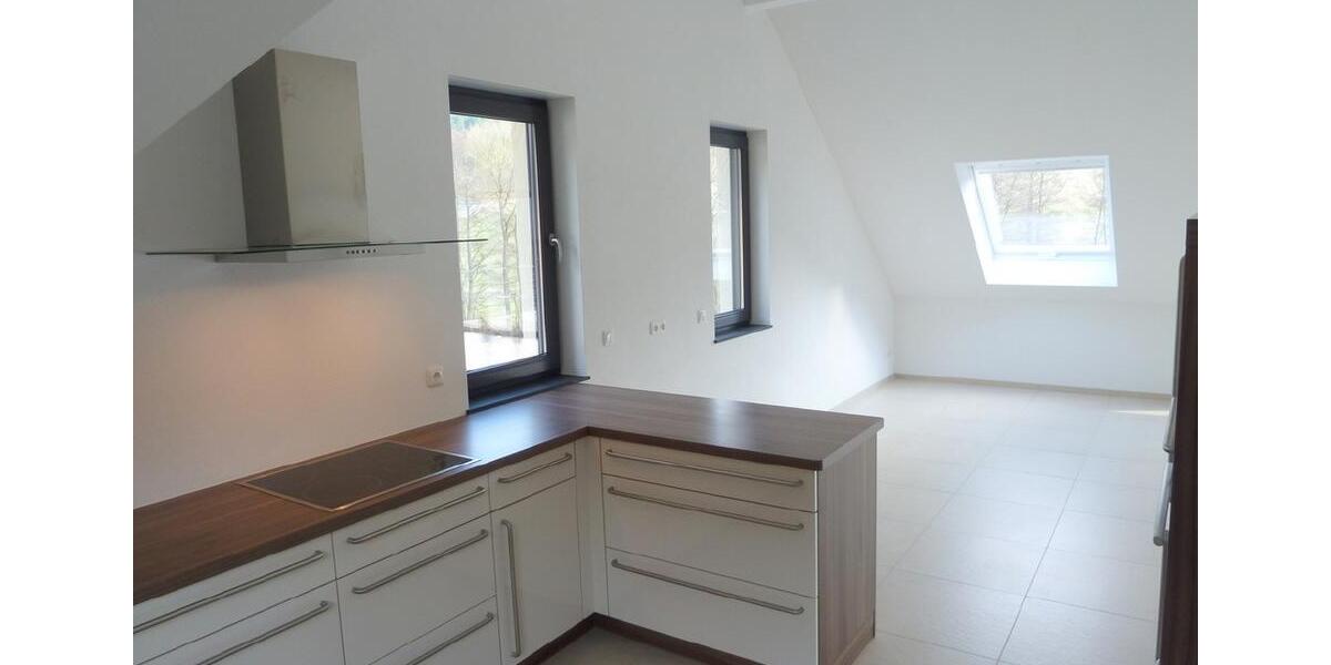 Dachgeschoßwohnung Hoffeld - 2 Zimmer, 95 m&sup2;, 750&euro; | Angebot:26560334