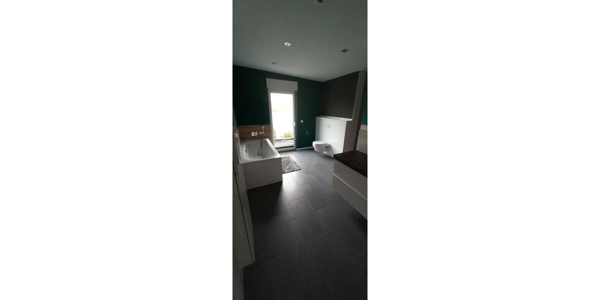 Schöne helle 5 Zimmer Wohnung 5 zimmer