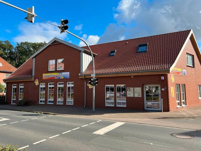Gewerbefläche Laden Praxis in Martfeld zu vermieten (27327)