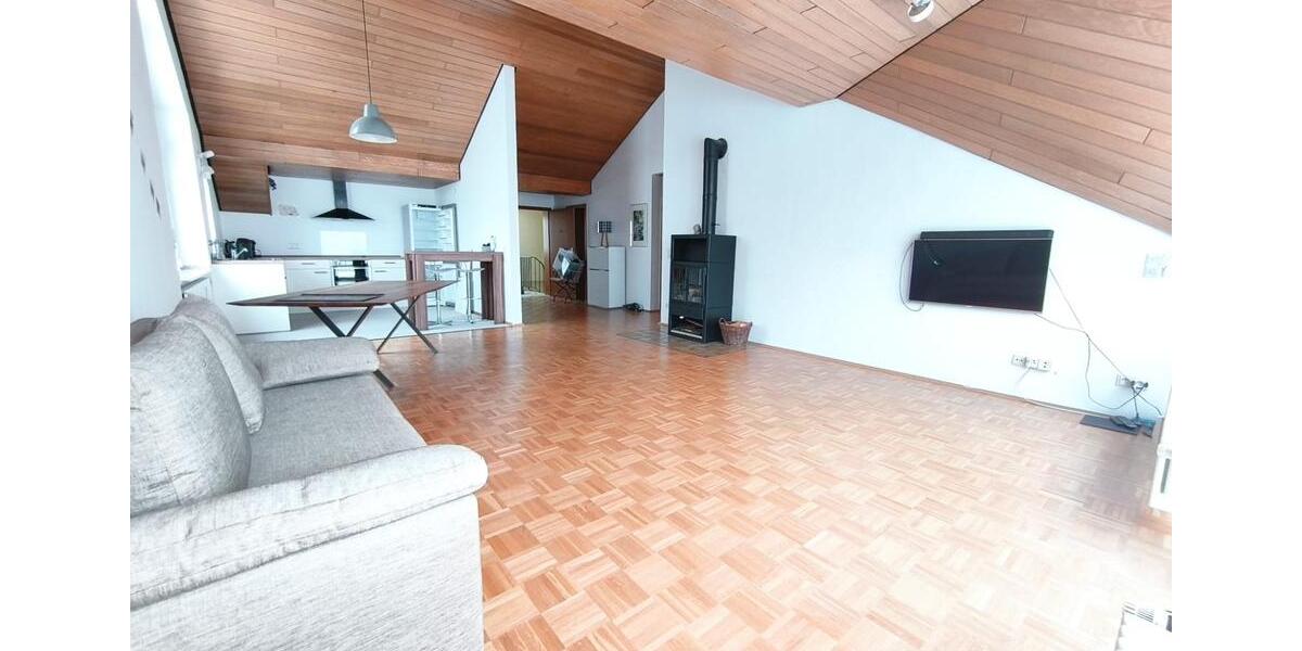 Exklusive, helle 5-Zimmer-Wohnung mit Balkon in Aachen-Brand 5 zimmer