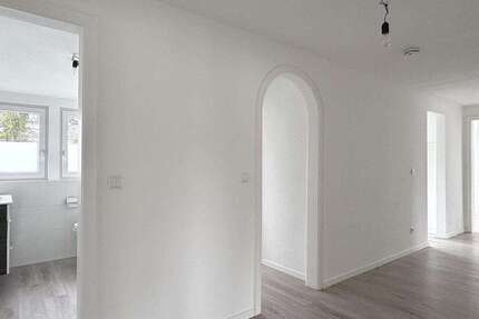 Wohnung Ludwigsburg Eglosheim - 4 Zimmer, 108 m&sup2;, 1.510&euro; | Angebot:24822631