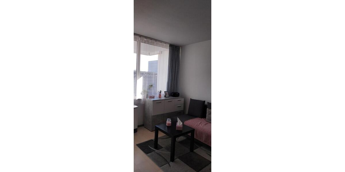 Gepflegte 1-Zimmer-Wohnung mit Terrasse in Karlsfeld 1 zimmer