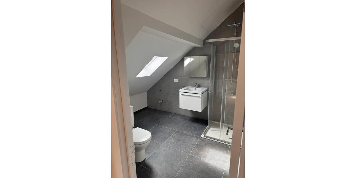 Etagenwohnung Mönchengladbach Süd - 1 Zimmer, 45 m&sup2;, 670&euro; | Angebot:25626673