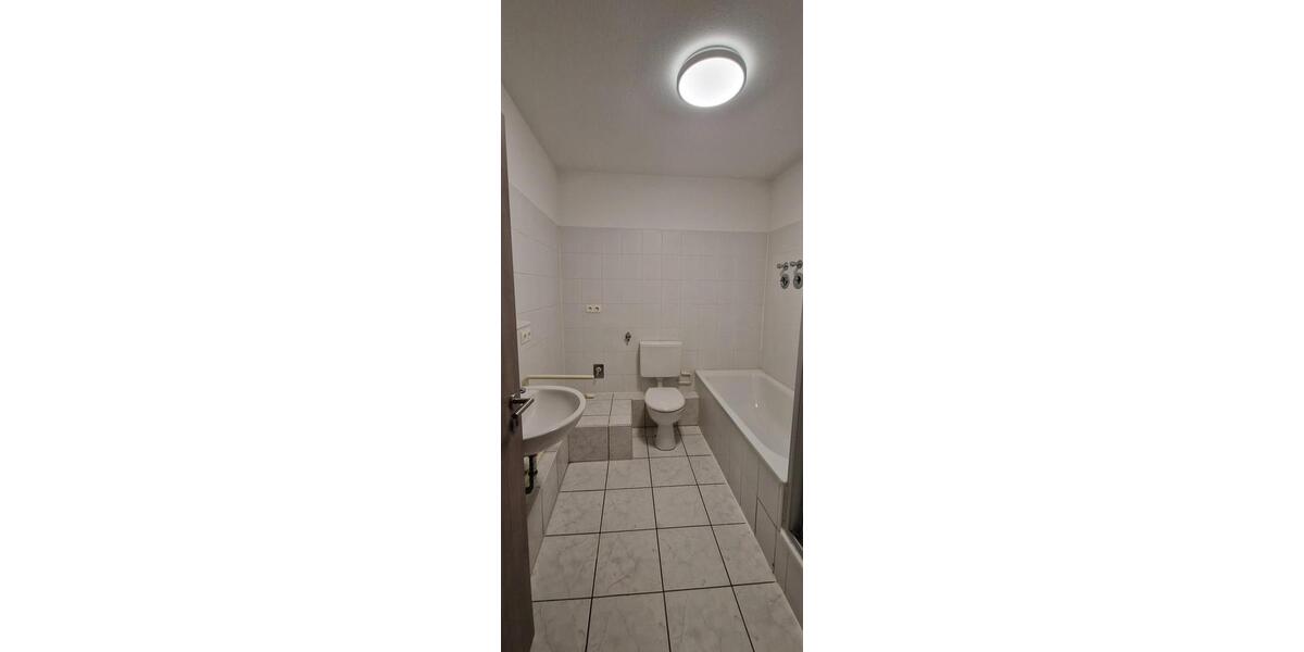 Etagenwohnung Stadthagen - 3 Zimmer, 83 m&sup2;, 748&euro; | Angebot:26024700