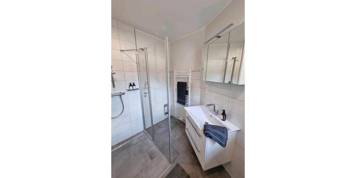 Wohnen auf Zeit Kiel Ellerbek - 1 Zimmer, 28 m&sup2;, 59&euro; | Angebot:23249057