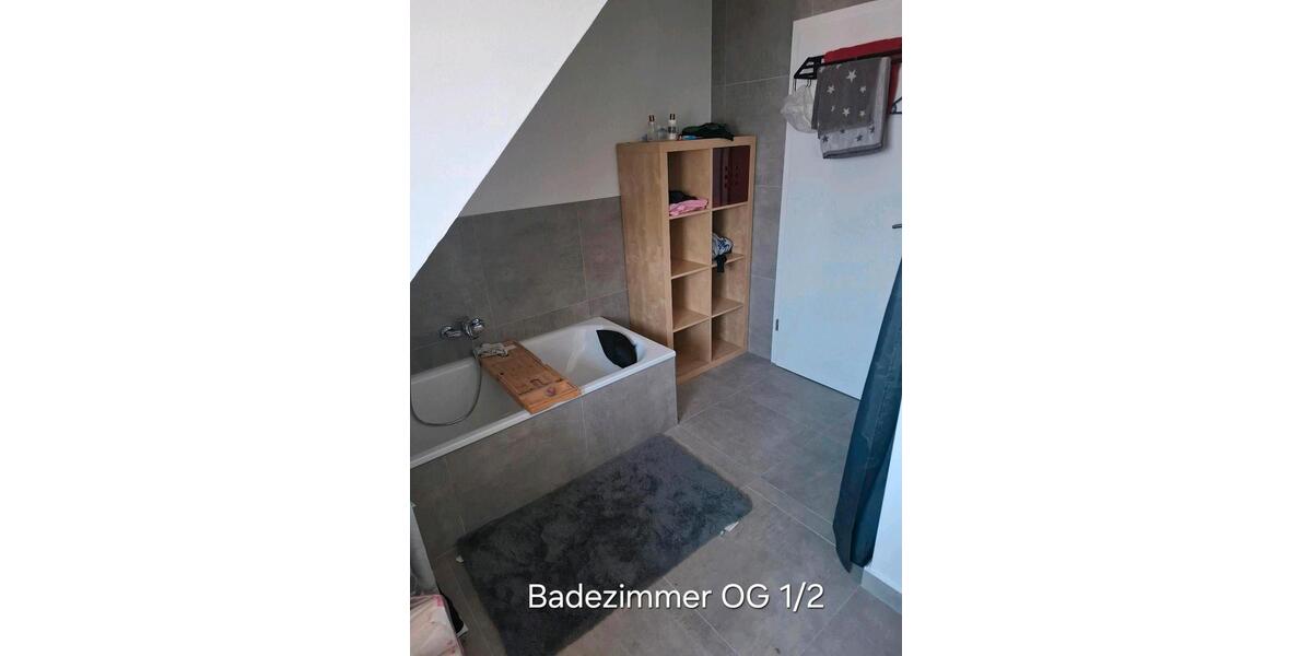 Etagenwohnung Neubörger - 3 Zimmer, 125 m&sup2;, 1.175&euro; | Angebot:26241988