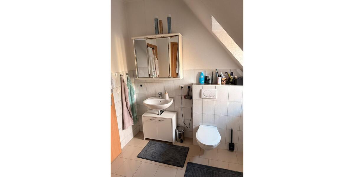 Dachgeschoßwohnung Frankfurt (Oder) Booßen - 2 Zimmer, 50 m&sup2;, 595&euro; | Angebot:25405745