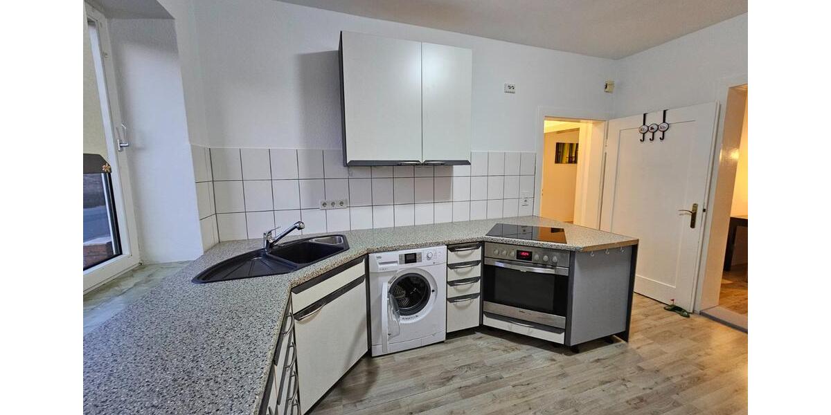 Erdgeschoßwohnung Bahrdorf - 4 Zimmer, 81 m&sup2;, 495&euro; | Angebot:25763821