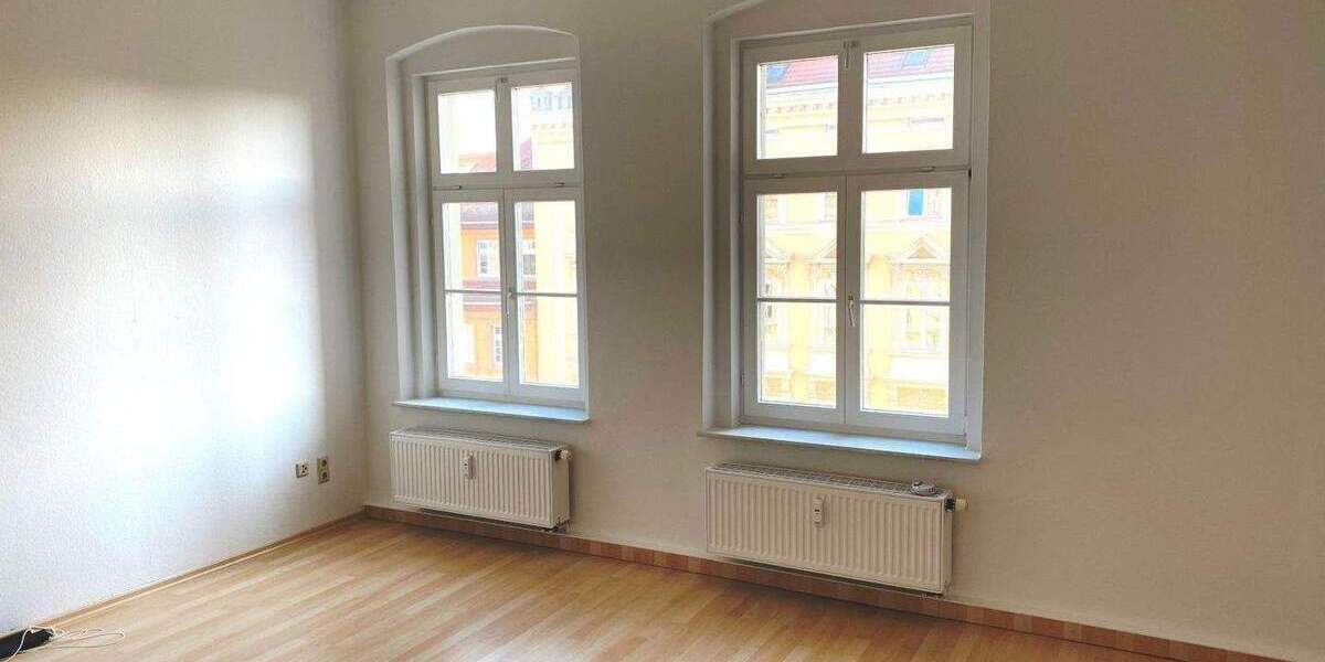 Etagenwohnung Görlitz Altstadt - 2 Zimmer, 70 m&sup2;, 354&euro; | Angebot:26170830