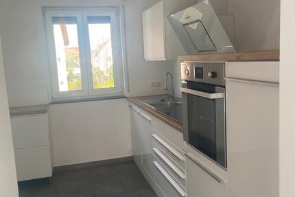 Wohnung Bergrheinfeld - 3 Zimmer, 85 m&sup2;, 1.200&euro; | Angebot:27593848