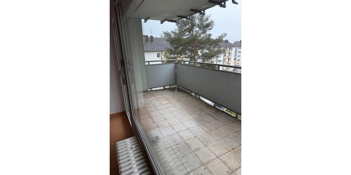 Etagenwohnung Asperg - 2 Zimmer, 60 m&sup2;, 1.090&euro; | Angebot:26611940