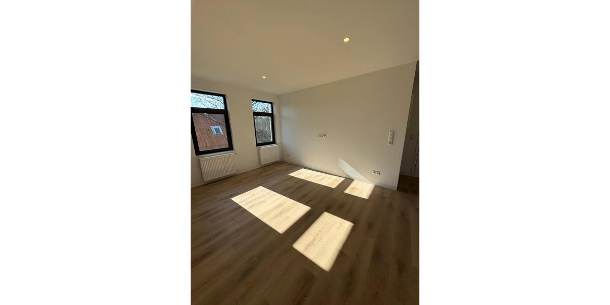 Dachgeschoßwohnung Soltau - 3 Zimmer, 85 m&sup2;, 935&euro; | Angebot:25328496