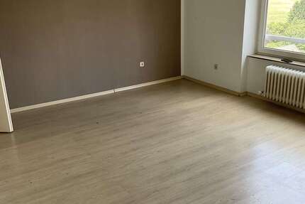Wohnung Meinerzhagen Kohlberg - 3 Zimmer, 84 m&sup2;, 450&euro; | Angebot:27210916