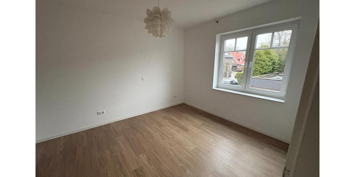Etagenwohnung Cappeln (Oldenburg) - 2 Zimmer, 63 m&sup2;, 435&euro; | Angebot:25617232
