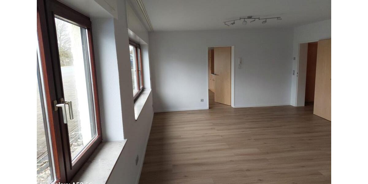 Etagenwohnung Speicher - 3 Zimmer, 87 m&sup2;, 740&euro; | Angebot:24445915