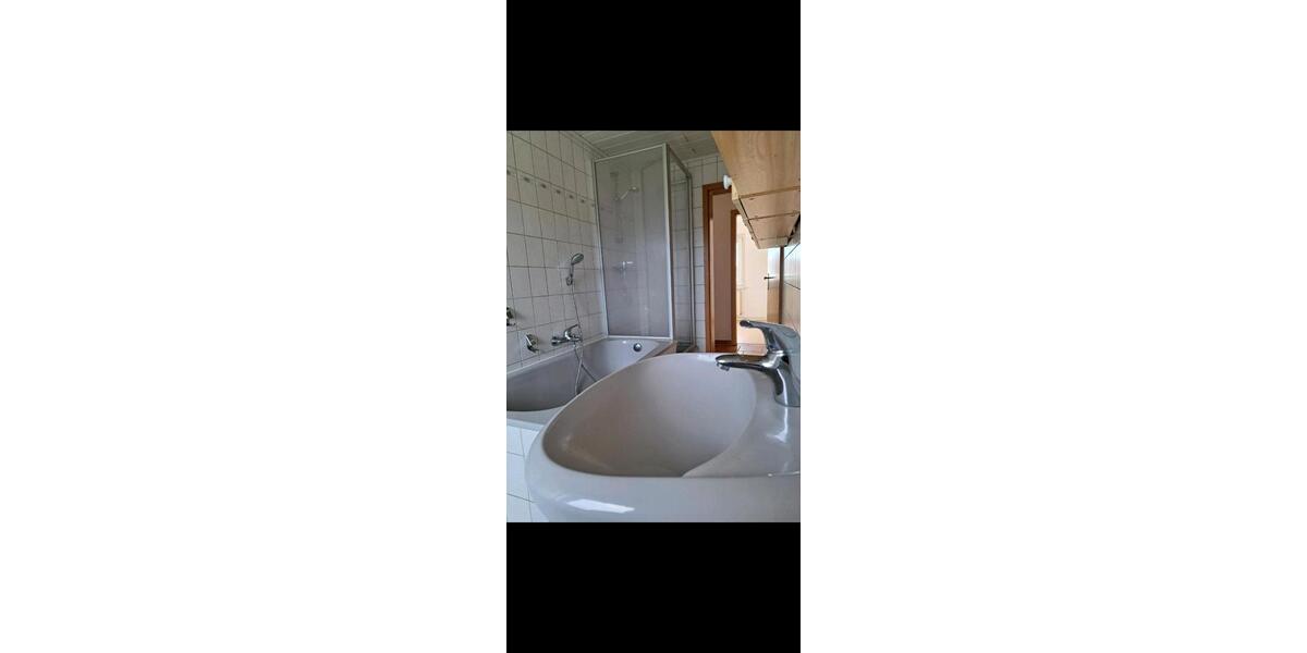 Dachgeschoßwohnung Lützow - 4 Zimmer, 78 m&sup2;, 850&euro; | Angebot:22418637