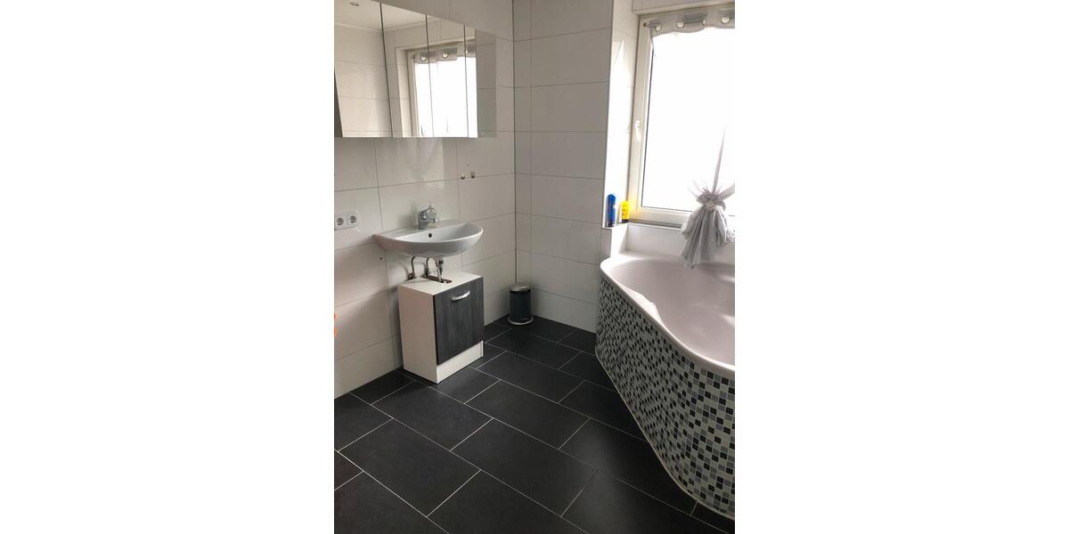 Wohnen auf Zeit Wilhelmshaven - 1 Zimmer, 24 m&sup2;, 500&euro; | Angebot:26228162
