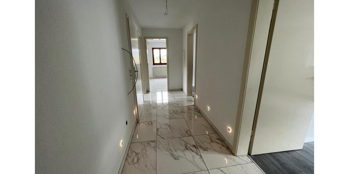 Etagenwohnung Albstadt - 3 Zimmer, 60 m&sup2;, 670&euro; | Angebot:26415281