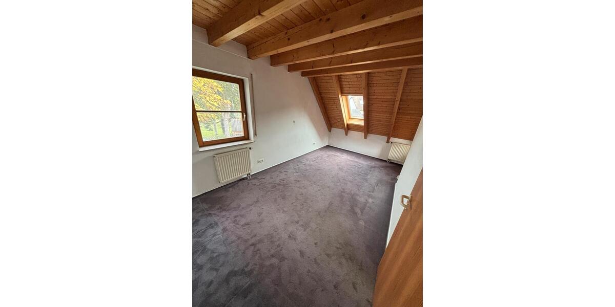 Reihenhaus Aalen Attenhofen - 6.5 Zimmer, 124 m&sup2;, 1.490&euro; | Angebot:26641063