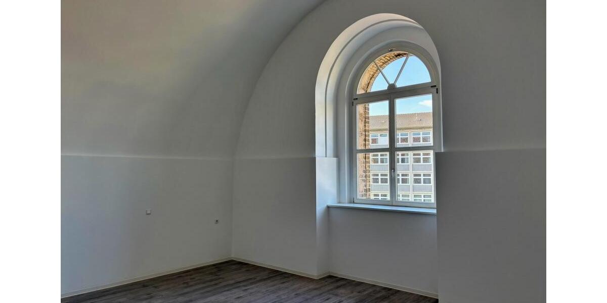 Etagenwohnung Germersheim - 4 Zimmer, 174 m&sup2;, 1.450&euro; | Angebot:25883454