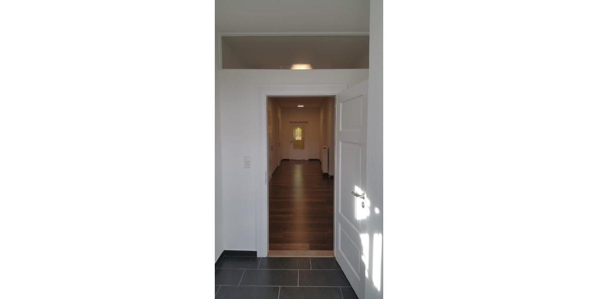 Erdgeschoßwohnung Nienburg (Weser) - 6 Zimmer, 225 m&sup2;, 230&euro; | Angebot:24768507