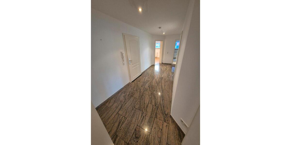 Erdgeschoßwohnung Selters (Westerwald) - 1 Zimmer, 80 m&sup2;, 850&euro; | Angebot:26271424