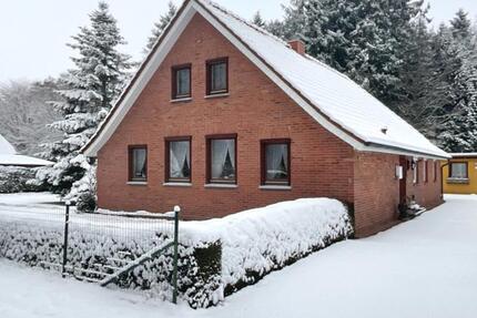 Haus Barßel - 4 Zimmer, 120 m&sup2;, 750&euro; | Angebot:25096848