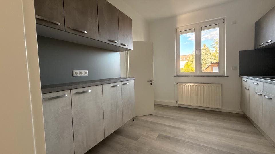 Erdgeschoßwohnung Sömmerda - 2 Zimmer, 65 m&sup2;, 699&euro; | Angebot:26255748