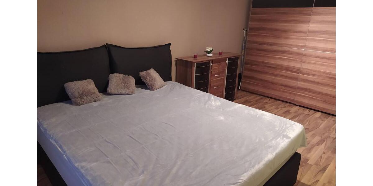 2-Zimmer-Wohnung mit Balkon, EBK und TG-Stellplatz zu vermieten 2 zimmer