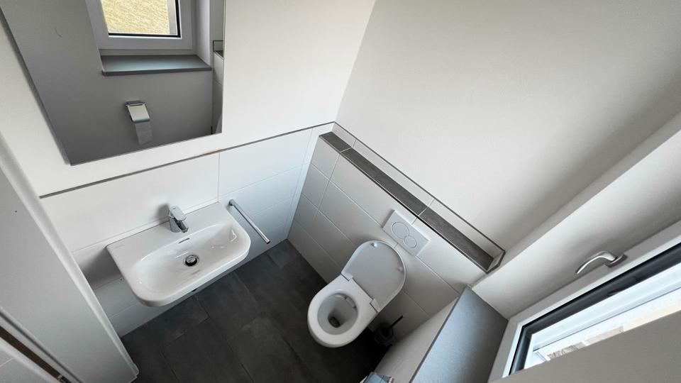 Einfamilienhaus Bodenwöhr - 5 Zimmer, 161 m&sup2;, 1.300&euro; | Angebot:25989342