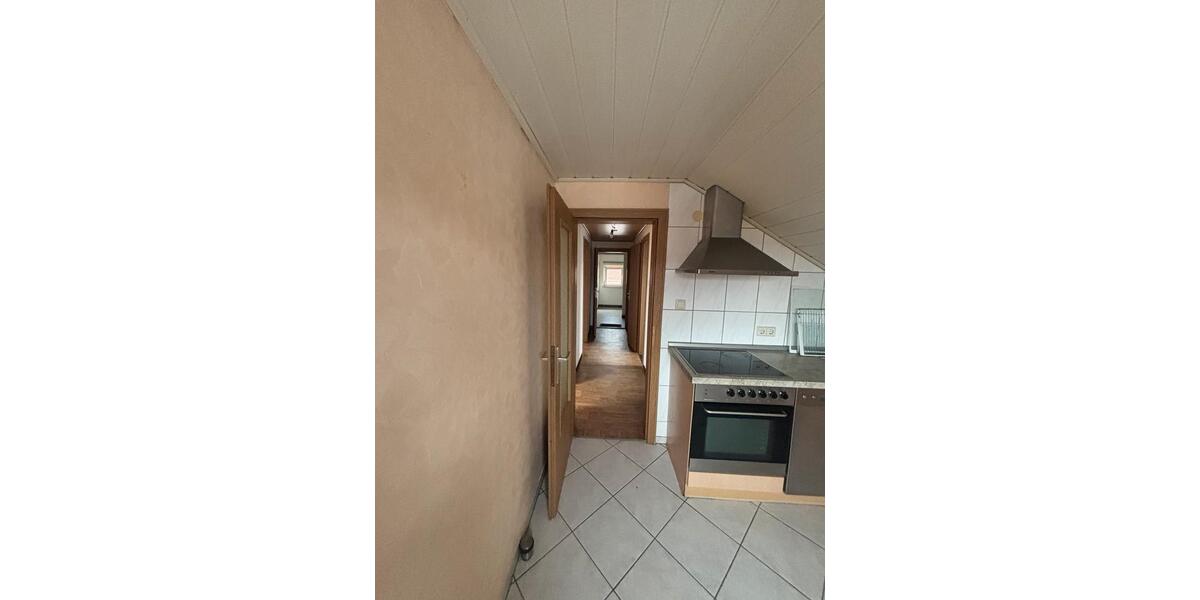 Dachgeschoßwohnung Welzheim - 2 Zimmer, 55 m&sup2;, 900&euro; | Angebot:25554061