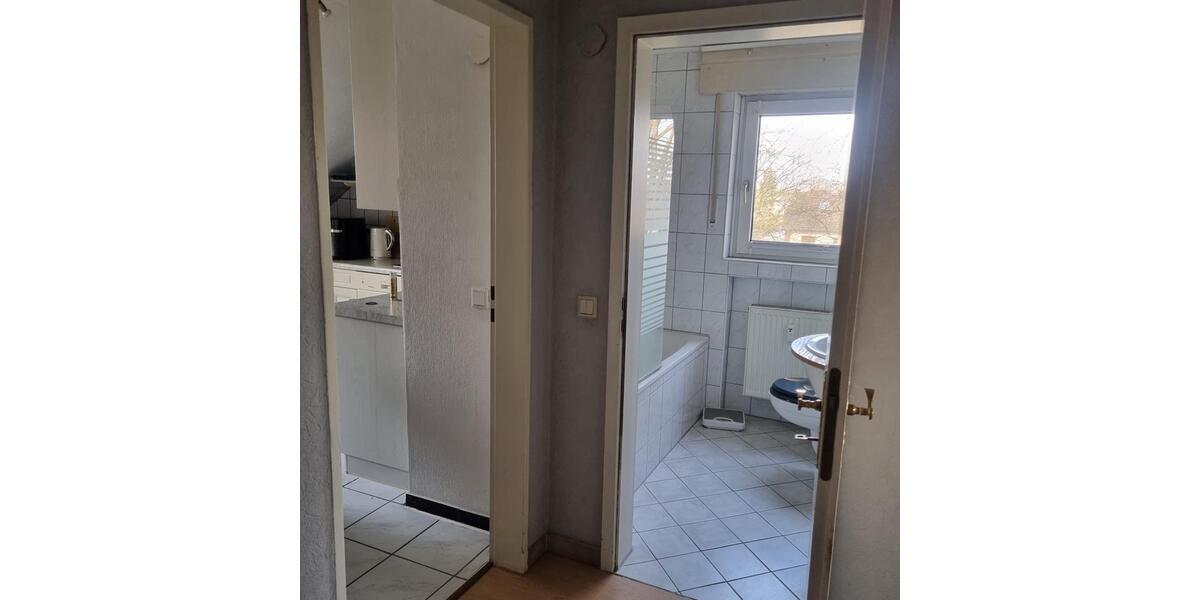Dachgeschoßwohnung Münster Gievenbeck - 3 Zimmer, 73 m&sup2;, 1.000&euro; | Angebot:25439079