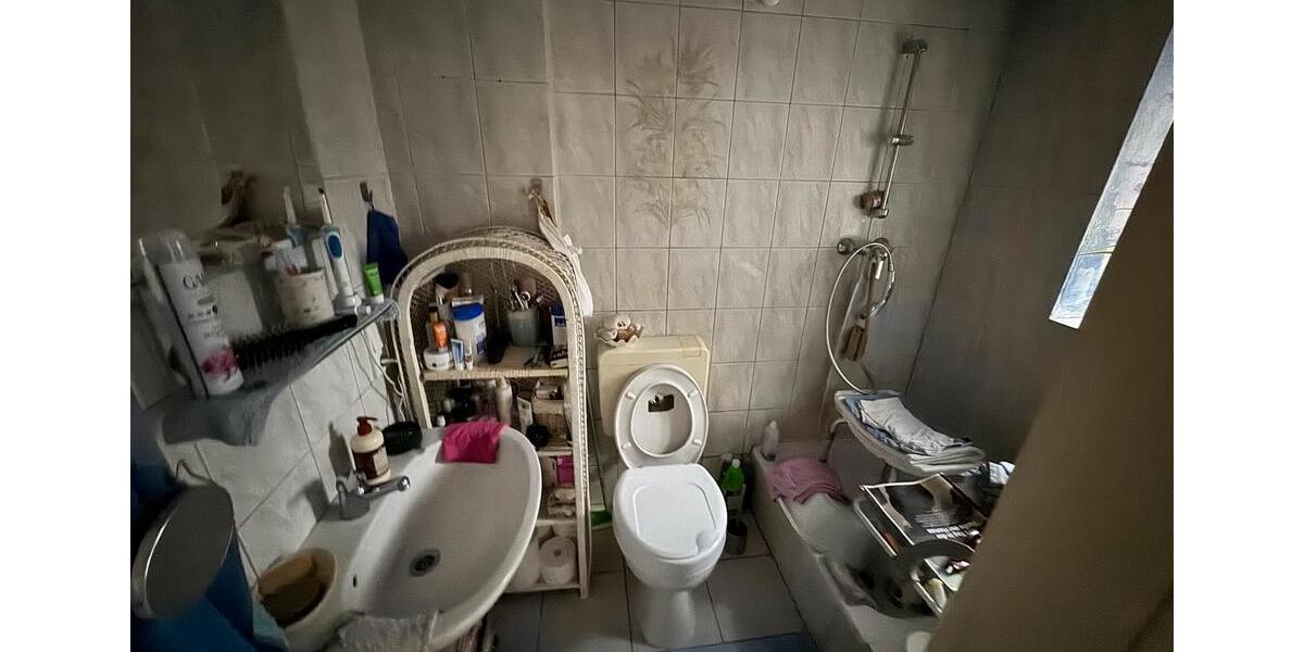 Doppelhaushälfte Neukirchen - 5 Zimmer, 120 m&sup2;, 850&euro; | Angebot:24611714