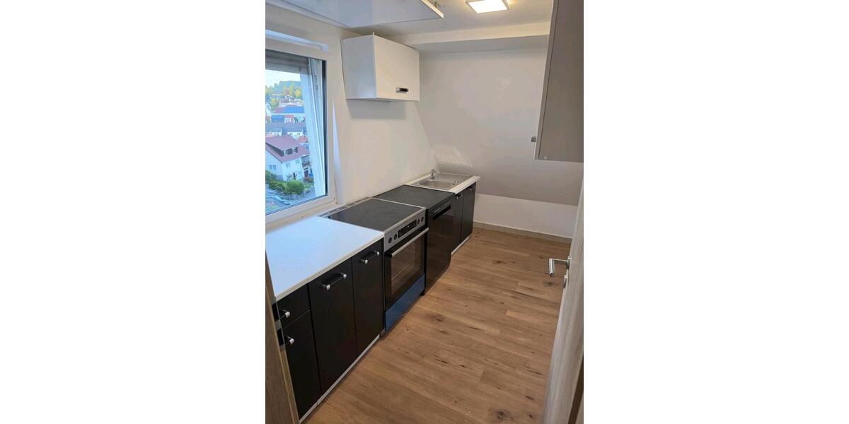 Dachgeschoßwohnung Albstadt Gemarkung Onstmettingen - 3 Zimmer, 90 m&sup2;, 700&euro; | Angebot:26693286