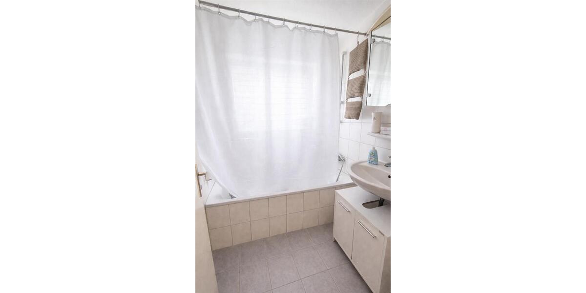 Etagenwohnung Rielasingen-Worblingen Worblingen - 3.5 Zimmer, 86 m&sup2;, 800&euro; | Angebot:26130844