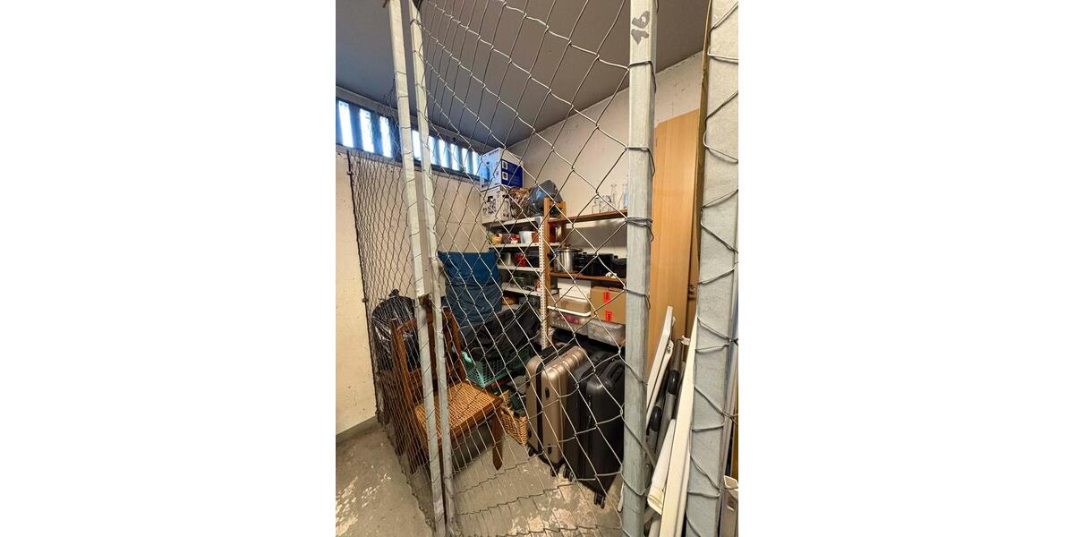 Etagenwohnung Saarbrücken Kieselhumes - 5 Zimmer, 139 m&sup2;, 1.200&euro; | Angebot:25973498