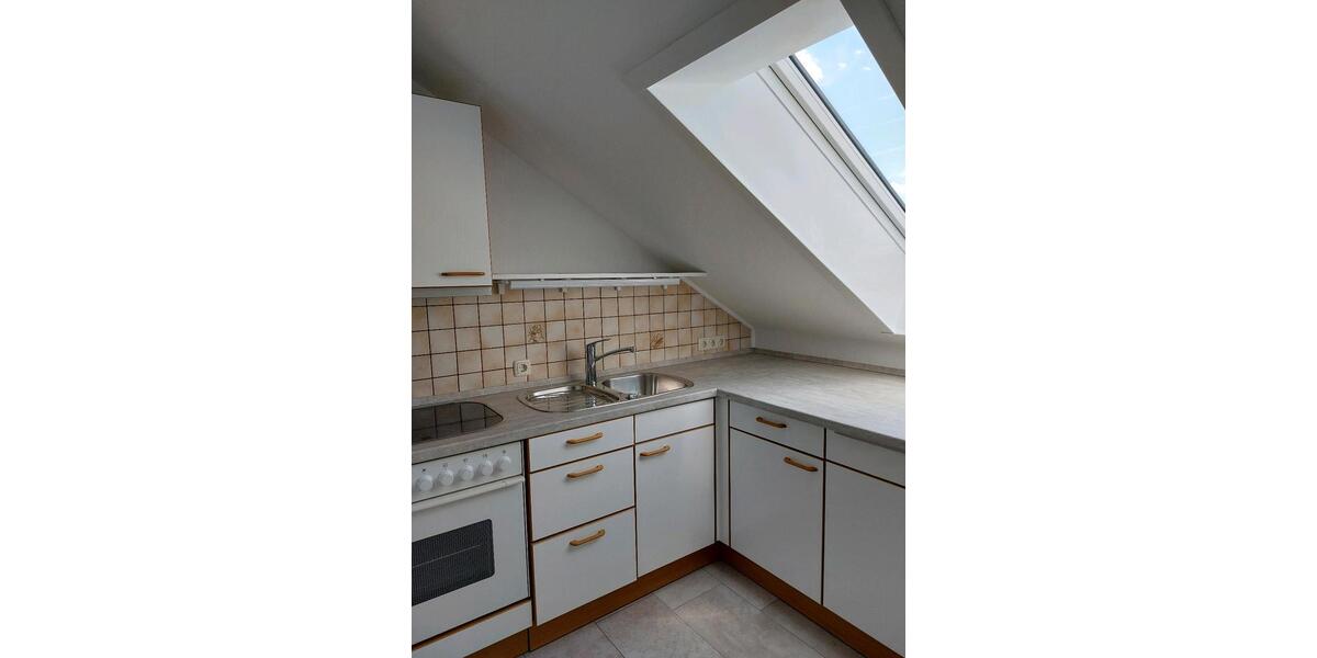 DG-Wohnung 85qm (Warmmiete 1080 €) zimmer