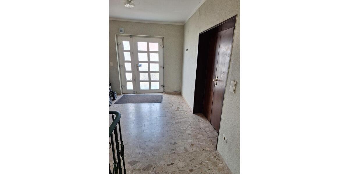 Erdgeschoßwohnung Marktl - 4 Zimmer, 115 m&sup2;, 660&euro; | Angebot:25647249