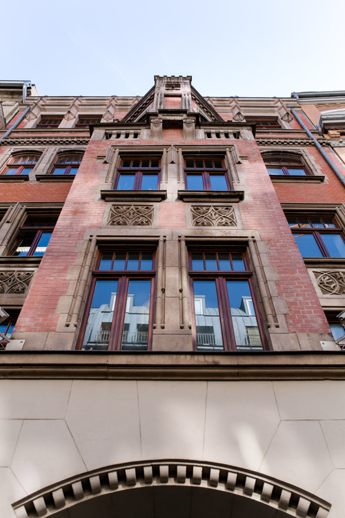 Arbeitsplätze in modernem Coworking Space in schöner Passage - All-in-Miete