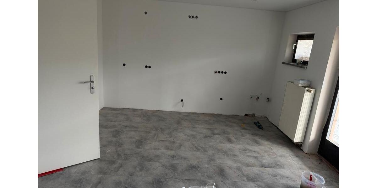 Etagenwohnung Spiesen-Elversberg Elversberg - 3 Zimmer, 96 m&sup2;, 1.000&euro; | Angebot:25859978