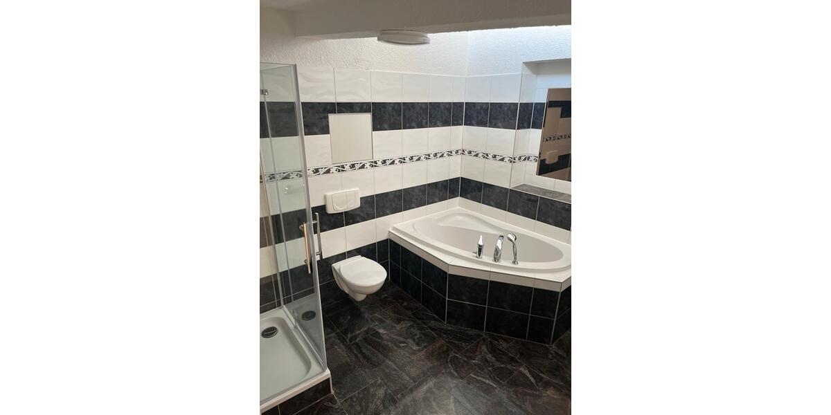 Etagenwohnung Fürstenwalde (Spree) - 3 Zimmer, 85 m&sup2;, 900&euro; | Angebot:26110214