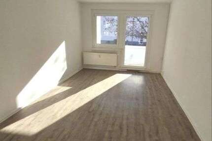Wohnung zum Mieten in Borna 322,80 € 59 m² 3 zimmer